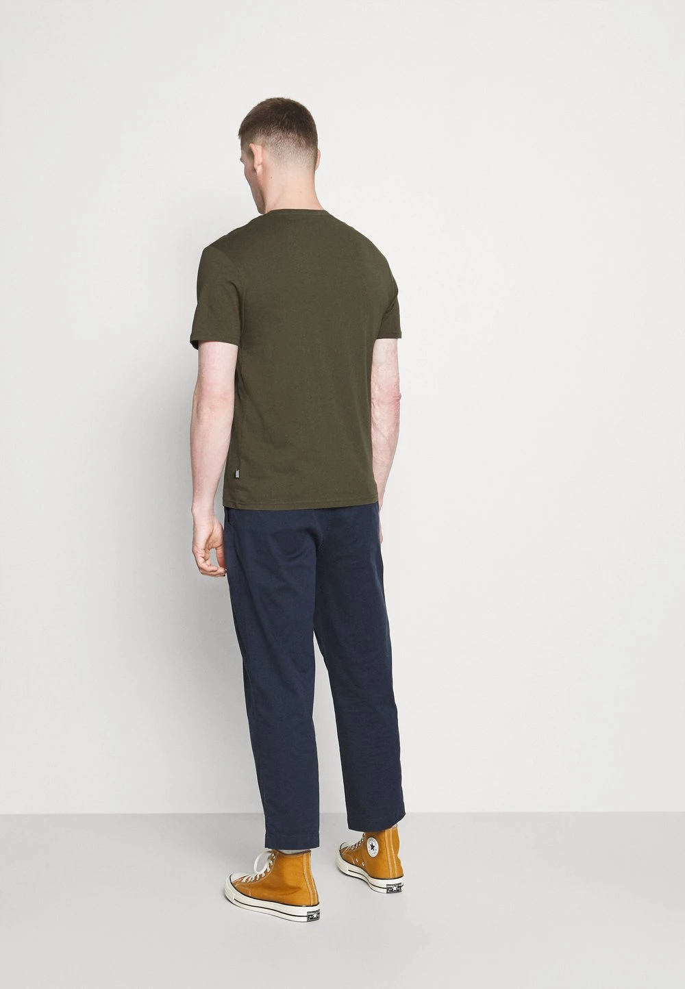 Pier One 2 PACK - T-shirt imprimé Prix Réduit t-shirts col rond homme 5 Pier One 2 PACK - T-shirt imprimé Prix Réduit t-shirts col rond homme – Image 3