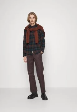 Pier One Chemise Prix Bradés chemises col kent homme -Promos Pier One Boutique cde95862052d4e399bb8676024b48b17