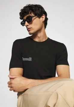 Pier One En promotion T-shirt imprimé t-shirts col rond homme 15 Pier One En promotion T-shirt imprimé t-shirts col rond homme -Promos Pier One Boutique ce6ca0c0570d477d960e0cdf09573ef5
