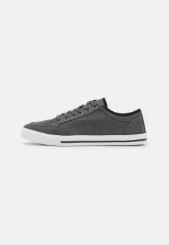Pier One Baskets basses Qualité Excellente baskets & sneakers rond homme -Promos Pier One Boutique cf92022102254499b6a39758595833b7