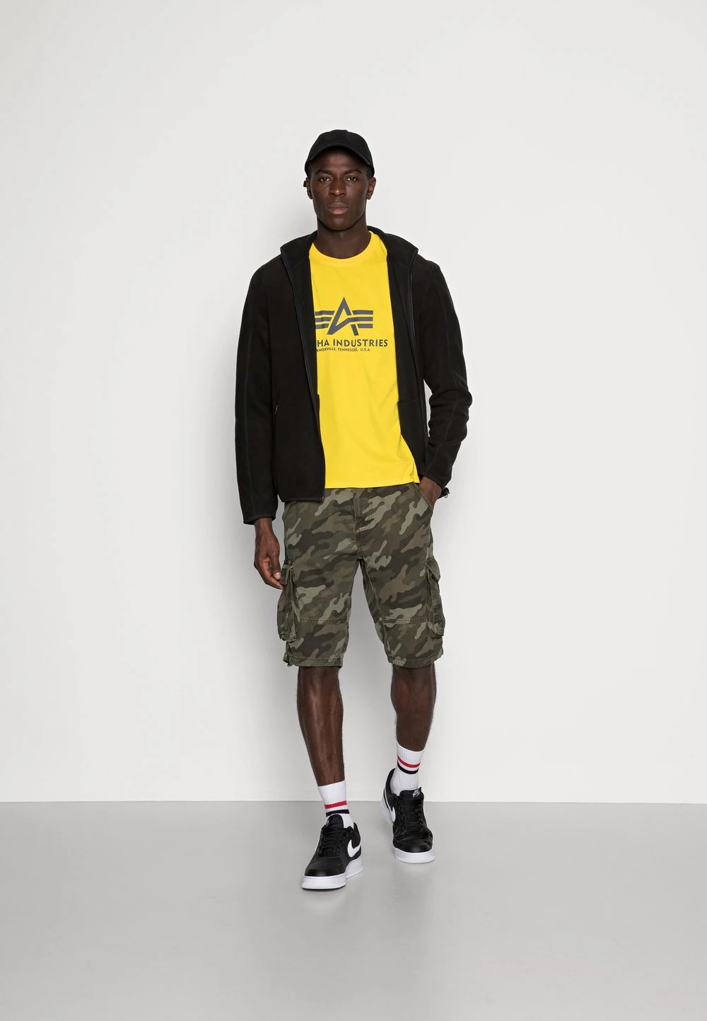 Pier One Veste polaire Prix Favorable pulls et gilets col officier homme 4 Pier One Veste polaire Prix Favorable pulls et gilets col officier homme – Image 2