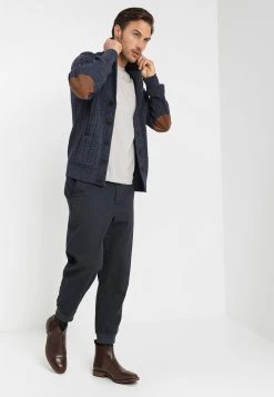 Pier One Gilet Bonne Qualité pulls & gilets col châle homme -Promos Pier One Boutique d17f40ae001b4e2981eec2ae918e2041