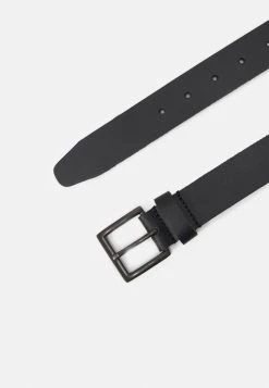 Pier One Ceinture Prix Légers ceintures boucle ardillon homme -Promos Pier One Boutique d1dfa1738c01457b8ea5f4b4f324ad35