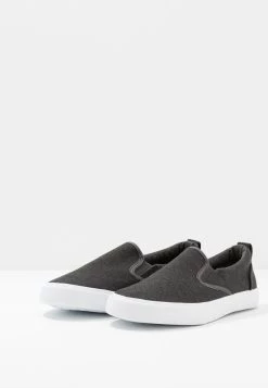 Pier One UNISEX - Mocassins Soldes En Ligne mocassins et loafers rond -Promos Pier One Boutique d38736995f0d41d59b99c027ce61956d