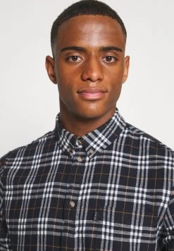 Pier One Petit Prix Chemise chemises col à boutons homme -Promos Pier One Boutique d3d3a1161a894802988055ceeca8a874