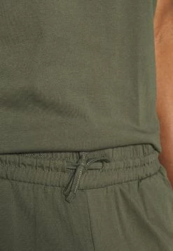 Prix Abordable Pier One SET - Pyjama pyjamas normale homme -Promos Pier One Boutique d434b8ea44284010a7f5b7f0fde6d841