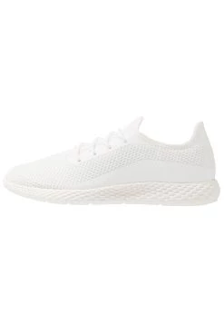 Pier One UNISEX - Baskets basses Prix Réduit sneakers rond homme 15 Pier One UNISEX - Baskets basses Prix Réduit sneakers rond homme -Promos Pier One Boutique d4b3b27faaa44ee692a7aaced60dd52b