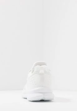 Pier One Baskets basses Prix Dégriffé sneakers rond homme -Promos Pier One Boutique d781f44429b944eda79e767a3f4d9cdc