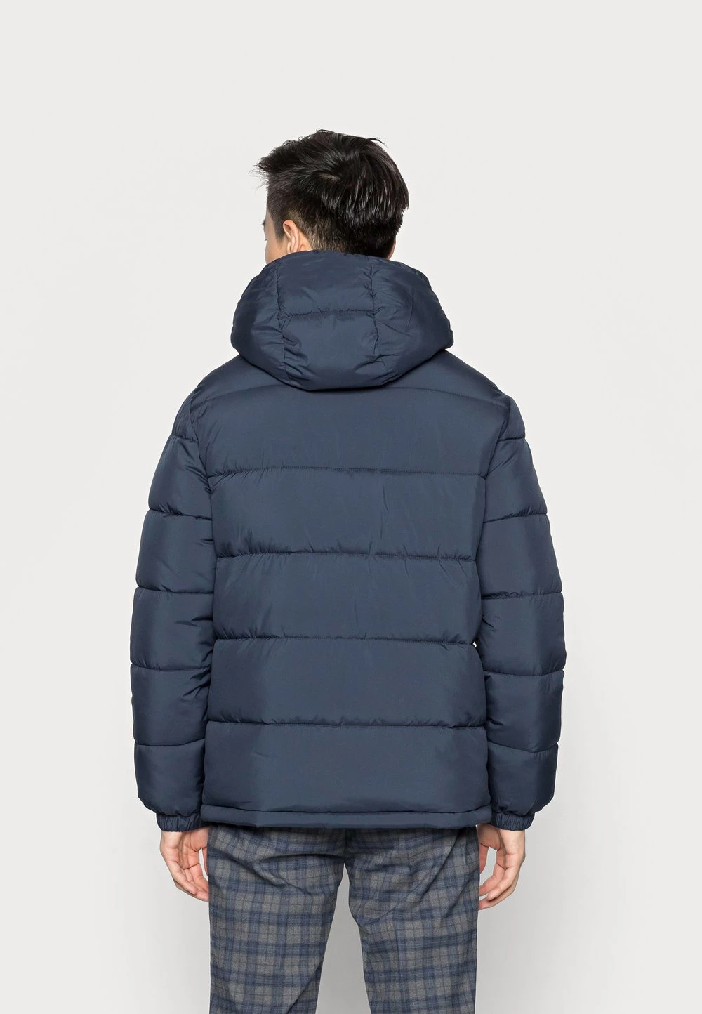 Produit de première qualité Pier One BASIC PUFFER JACKET WITH CONTRAST HOOD - Veste d'hiver vestes capuche homme 5 Produit de première qualité Pier One BASIC PUFFER JACKET WITH CONTRAST HOOD - Veste d'hiver vestes capuche homme – Image 3