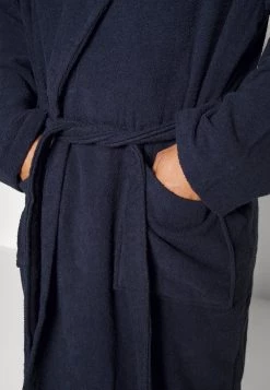 Pier One Peignoir Prix Distinctifs sous-vêtements & chaussettes col châle homme 14 Pier One Peignoir Prix Distinctifs sous-vêtements & chaussettes col châle homme -Promos Pier One Boutique dd3d120e8d074af489193990784a6f17