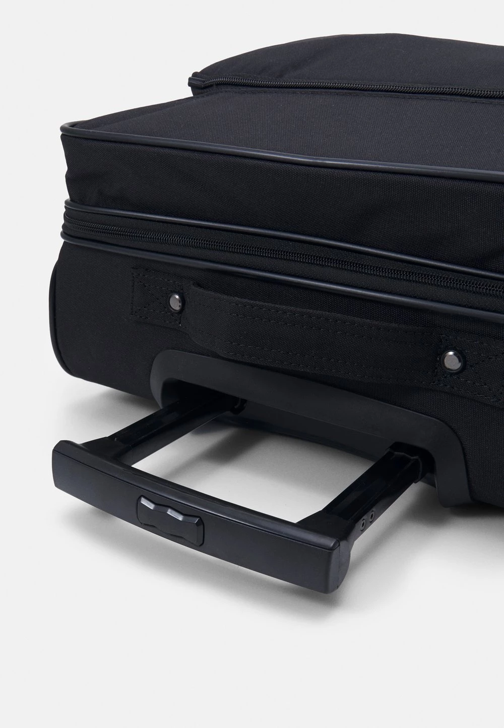 Pier One Prix Ourlé UNISEX - Valise à roulettes sacs de voyage et valises fermeture éclair 7 Pier One Prix Ourlé UNISEX - Valise à roulettes sacs de voyage et valises fermeture éclair – Image 5