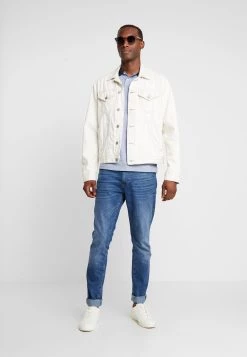 Pier One Polo Prix Incroyables t-shirts col polo homme -Promos Pier One Boutique e06d70acea4242a598bf74bf579418e1