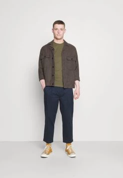 Pier One T-shirt imprimé Prix Affortable t-shirts col rond homme 11 Pier One T-shirt imprimé Prix Affortable t-shirts col rond homme -Promos Pier One Boutique e0c3423ad84b4b2ba468f91a1c7189fc