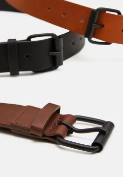 Produit de première qualité Pier One 3 PACK - Ceinture ceintures boucle ardillon unisex -Promos Pier One Boutique e0f11aa94c50410691693ddd4a5cfdc3