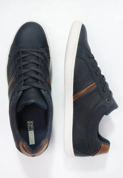 Pier One Baskets basses Première Qualité sneakers rond homme -Promos Pier One Boutique e1fa27e620e449fea0d747fbfea24b90