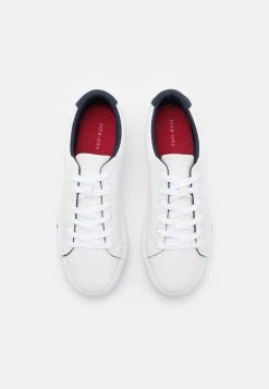 Pier One Prix Gelé UNISEX - Baskets basses baskets & sneakers rond 11 Pier One Prix Gelé UNISEX - Baskets basses baskets & sneakers rond -Promos Pier One Boutique e363270db968472a8a56ad8c387295ba