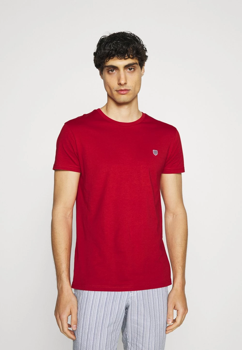 Bon Rapport Coût-Efficacité Pier One T-shirt basique t-shirts col rond homme 3 Bon Rapport Coût-Efficacité Pier One T-shirt basique t-shirts col rond homme