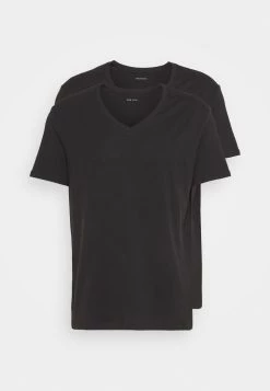 Pier One Prix Bradés 2 PACK - T-shirt basique t-shirts col en v profond homme -Promos Pier One Boutique e4db97355e174619af3ba8aa07799da2