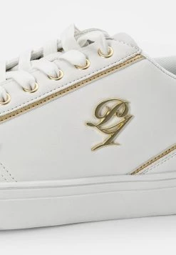 Pier One Baskets basses Vendre baskets & sneakers rond unisex -Promos Pier One Boutique e59c691a58854c5eb4bcb81bb2c29bcf