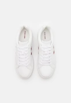 Pier One Rabais UNISEX - Baskets basses baskets & sneakers rond 11 Pier One Rabais UNISEX - Baskets basses baskets & sneakers rond -Promos Pier One Boutique e690d3e7388141a69c23fdaf2726ffd5