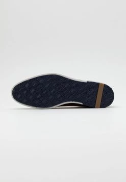 Pier One Prix Accessible LEATHER - Chaussures à lacets derbies, richelieus & chaussures bateau rond homme -Promos Pier One Boutique e901f4245edc43819e6a070a8928902d