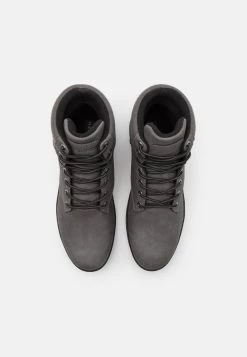 Pier One Baskets montantes Pas Cher baskets & sneakers rond homme -Promos Pier One Boutique eb6706e9fee94a118cebe8f23a50c9d1