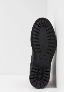 Pier One LEATHER - Bottines à lacets Haute Qualité bottes rond homme 12 Pier One LEATHER - Bottines à lacets Haute Qualité bottes rond homme -Promos Pier One Boutique ebced731c0cb43e2b3dd12261ff87904