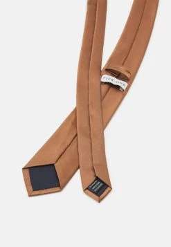 Pier One Soldes SET - Mouchoir de poche pochettes de costume couleur unie homme -Promos Pier One Boutique ee57152c9ee54343bf4621e5e033fe8c