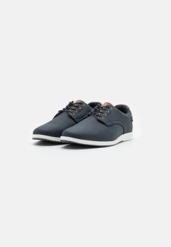 Prix Malin Pier One Chaussures à lacets derbies, richelieus & chaussures bateau rond homme -Promos Pier One Boutique f1709e90eed6423abd11b6cef1a87e44