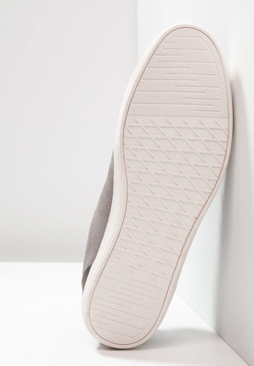 Prix Sympa Pier One Baskets basses sneakers rond homme 7 Prix Sympa Pier One Baskets basses sneakers rond homme – Image 5