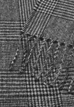 Pier One UNISEX - Écharpe Bon Rapport Coût-Efficacité foulards et écharpes carreaux 7 Pier One UNISEX - Écharpe Bon Rapport Coût-Efficacité foulards et écharpes carreaux -Promos Pier One Boutique f38c44b8d7bd4832ad2f7ede292ea402