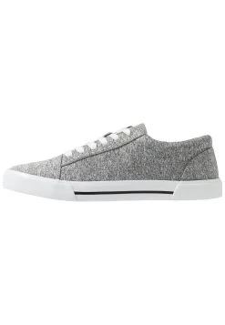 Pier One Prix Incroyables Baskets basses sneakers rond unisex -Promos Pier One Boutique f3f41e79267f41b5a2bbe4e0a69584eb