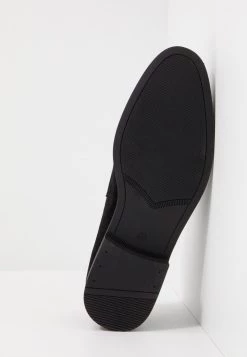 Pier One Prix Ourlé Mocassins chaussures de ville rond homme -Promos Pier One Boutique f5b4bd8ab3ab4a308301b46e60e4a38e
