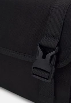 Prix Sacrifiés Pier One UNISEX - Sac bandoulière sacs fermeture à clip 9 Prix Sacrifiés Pier One UNISEX - Sac bandoulière sacs fermeture à clip -Promos Pier One Boutique f6be7e6f25484afd818fa13238f4a0f4