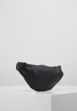 Prix Refroidis Pier One UNISEX - Sac banane sacs fermeture éclair -Promos Pier One Boutique f7a3e5554cc34aed986bddfaf84ca8df