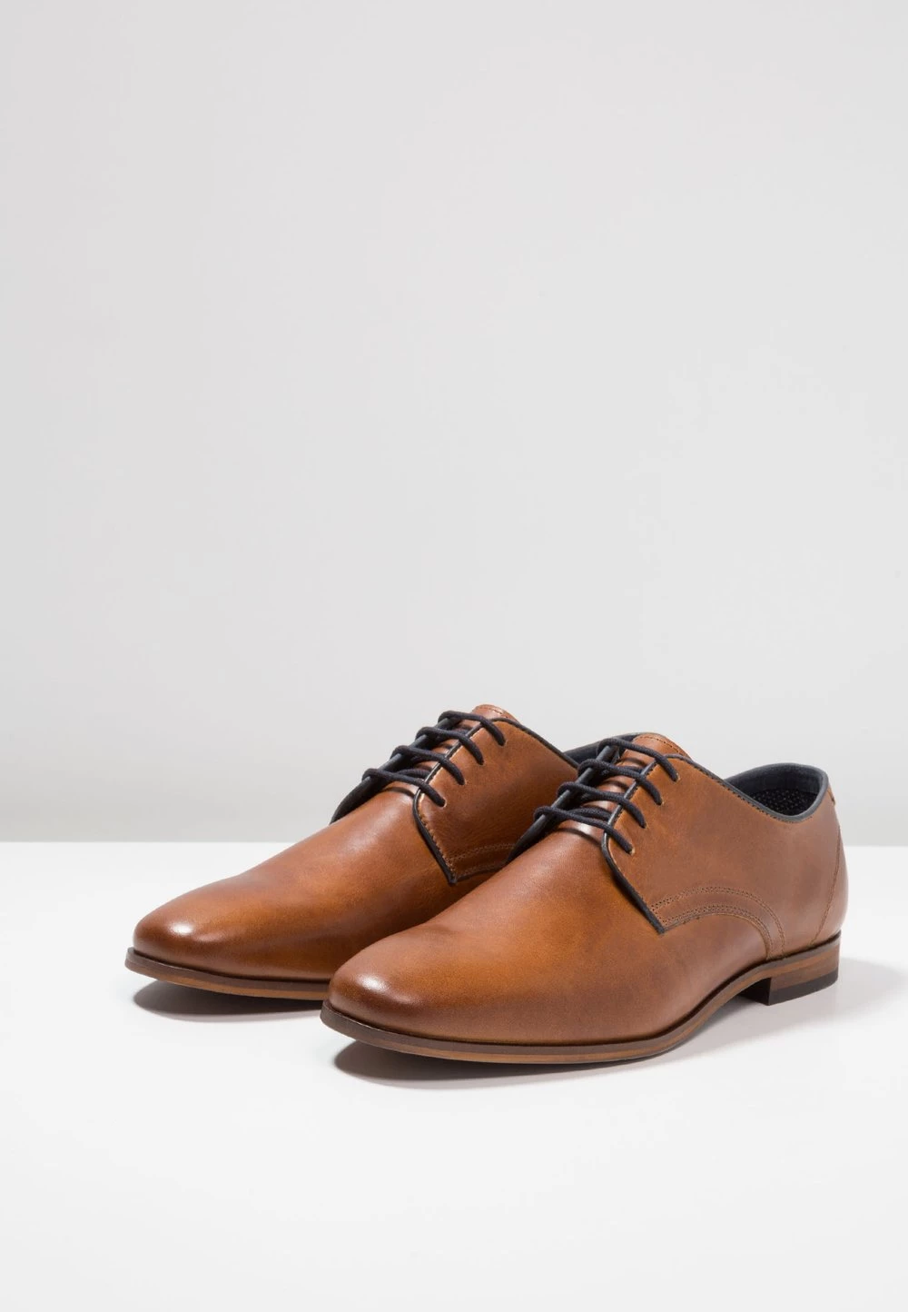 Soldes Pier One LEATHER - Derbies & Richelieus chaussures de ville rond homme 5 Soldes Pier One LEATHER - Derbies & Richelieus chaussures de ville rond homme – Image 3
