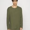 Prix Cassé Pier One RIBBED LOUNGE TOP - Haut de pyjama pyjamas col rond homme